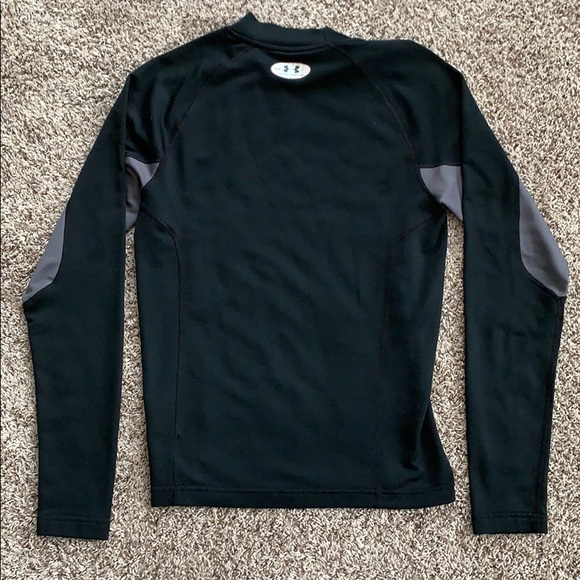 Men’s under armor base layer shirt - Picture 3 of 4